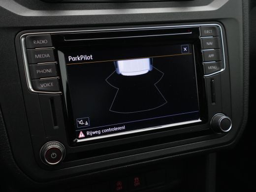 Volkswagen Caddy 2.0 TDI L1H1 BMT C-Edition Navigatie PDC 17"lm velgen LED Carplay ACC ActivLease financial lease