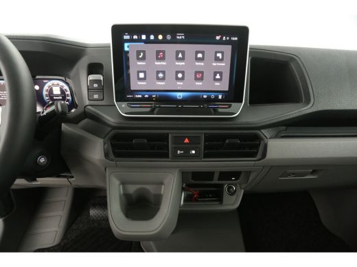 Volkswagen Crafter 2.0 TDI DSG HIGHLINE EXCLUSIVE L3H3 | FACELIFT MODEL | BPM VRIJ | NIEUW 3000KG TREKHAAK VIRTUAL A... ActivLease financial lease