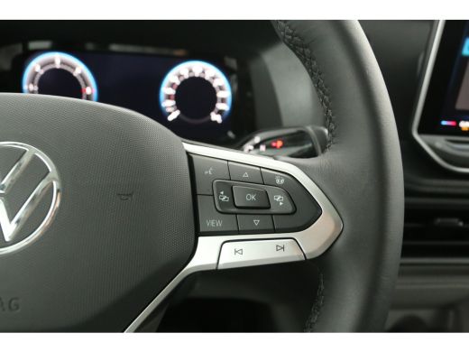 Volkswagen Crafter 2.0 TDI DSG HIGHLINE EXCLUSIVE L3H3 | FACELIFT MODEL | BPM VRIJ | NIEUW 3000KG TREKHAAK VIRTUAL A... ActivLease financial lease