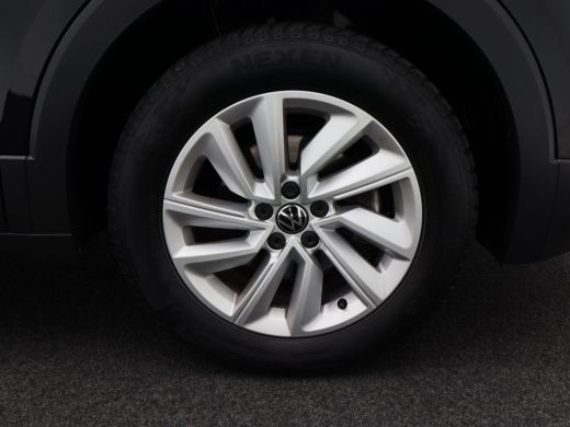 Volkswagen T-Cross 1.0 TSi Life | Airco | Adaptive Cruise Control | Parkeersensoren | Carplay | 16 Inch | 40.444 Km!! ActivLease financial lease