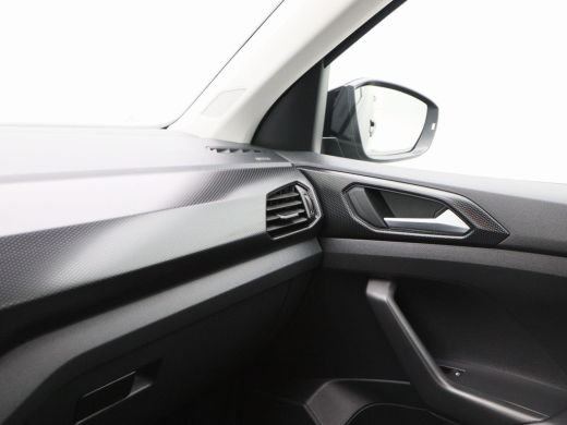Volkswagen T-Cross 1.0 TSi Life | Airco | Adaptive Cruise Control | Parkeersensoren | Carplay | 16 Inch | 40.444 Km!! ActivLease financial lease