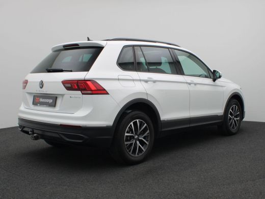 Volkswagen Tiguan 1.4 TSI Life Business eHybrid 245PK DSG Full led, trekhaak, adaptive cruise, stuur-stoelverwarmin... ActivLease financial lease