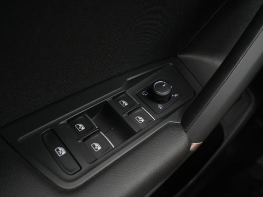 Volkswagen Tiguan Allspace 1.5 150pk DSG TSI Highline Business R Trekhaak Panoramadak Parkassist Stoelverwarming Camera Virt... ActivLease financial lease