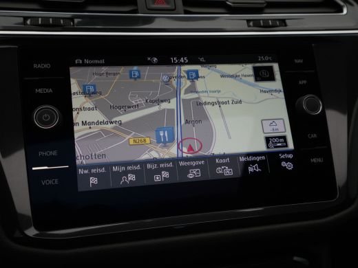 Volkswagen Tiguan Allspace 1.5 150pk DSG TSI Highline Business R Trekhaak Panoramadak Parkassist Stoelverwarming Camera Virt... ActivLease financial lease