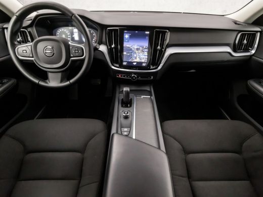 Volvo  V60 2.0 B3 Momentum Advantage 164Pk Automaat (APPLE CARPLAY, GROOT NAVI, CAMERA, ADAPTIVE CRUISE, SPO... ActivLease financial lease