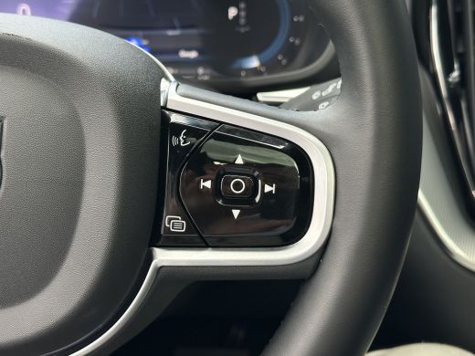 Volvo  XC60 2.0 T8 Plug-in hybrid AWD Ultra Dark Heico Sportiv | Actief Sportuitlaatsysteem | Luchtvering | H... ActivLease financial lease
