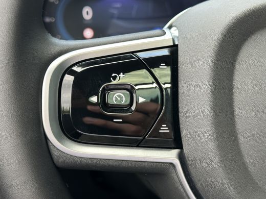 Volvo  XC60 2.0 T8 Plug-in hybrid AWD Ultra Dark Heico Sportiv | Actief Sportuitlaatsysteem | Luchtvering | H... ActivLease financial lease