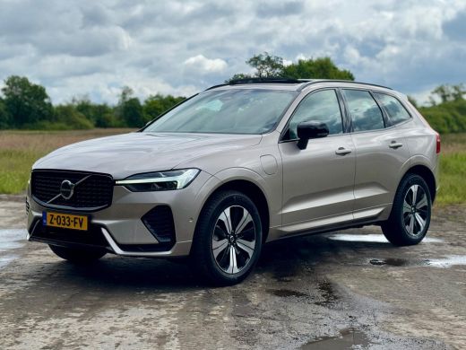 Volvo XC60 T6 AWD Plus Dark | 360 graden camera | Semi elektrische trekhaak | HStoel & stuurwielverwarming |... Volvo XC60 T6 AWD Plus Dark | 360 graden camera | Semi elektrische trekhaak | HStoel & stuurwielverwarming |...