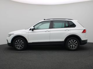 Volkswagen Tiguan 1.4 TSI Life Business eHybrid 245PK DSG Full led, trekhaak, adaptive cruise, stuur-stoelverwarmin...
