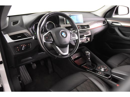 BMW X1 sDrive18i *1ste Eigenaar*Leer*Navigatie*HUD*Panoramadak* ActivLease financial lease