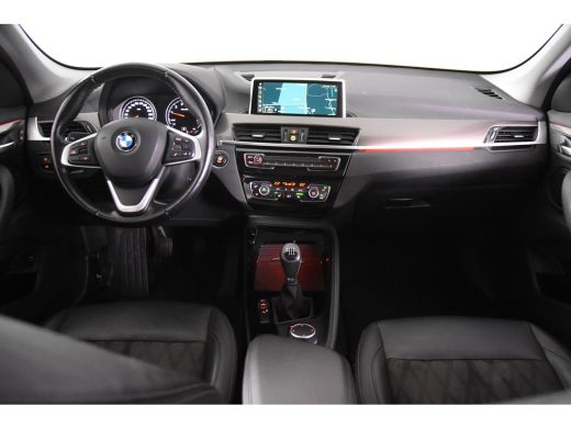BMW X1 sDrive18i *1ste Eigenaar*Leer*Navigatie*HUD*Panoramadak* ActivLease financial lease