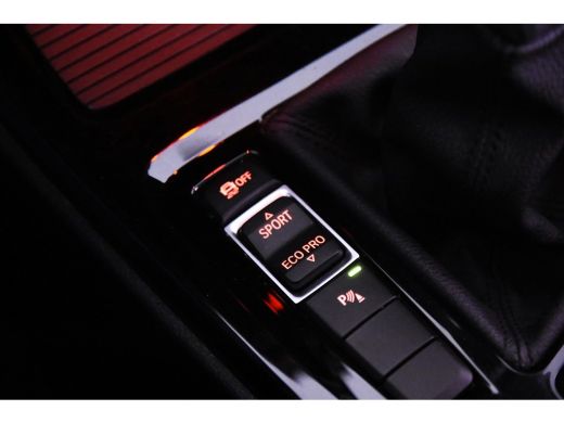 BMW X1 sDrive18i *1ste Eigenaar*Leer*Navigatie*HUD*Panoramadak* ActivLease financial lease