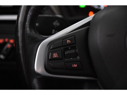 BMW X1 sDrive18i *1ste Eigenaar*Leer*Navigatie*HUD*Panoramadak* ActivLease financial lease