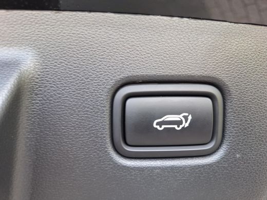 Hyundai Tucson 1.6 T-GDI HEV Premium | Rijklaarprijs! | Trekhaak 1.650kg! | Climate Control 3 zone | Adaptive Cr... ActivLease financial lease