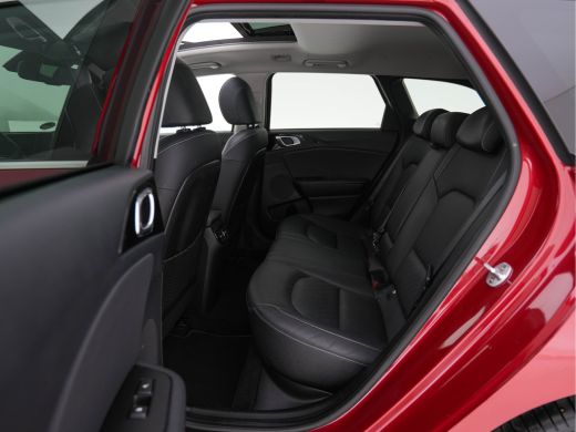 Kia Ceed Sportswagon 1.4 T-GDi ExecutiveLine Aut. *PANO | FULL-LEATHER | ADAPT.CRUISE | FULL-LED | MEMORY-PACK | DIGI-... ActivLease financial lease