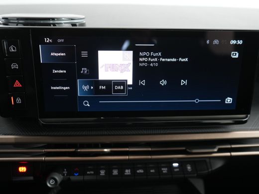 Lancia Ypsilon LX | 10.25" Infotainment met touchscreen | ADAM (Autonomous Driving Assistance Manouvre) | Adapti... ActivLease financial lease