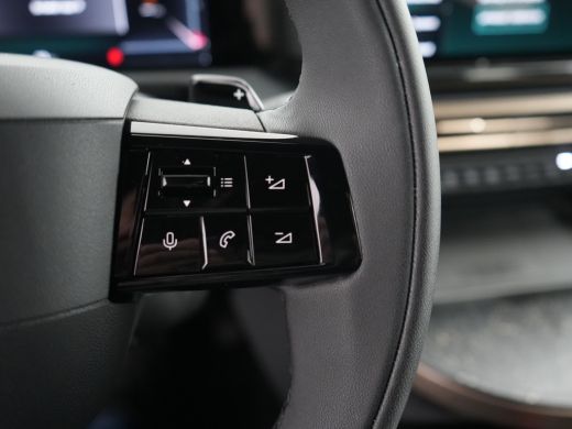 Lancia Ypsilon LX | 10.25" Infotainment met touchscreen | ADAM (Autonomous Driving Assistance Manouvre) | Adapti... ActivLease financial lease