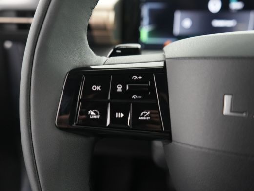 Lancia Ypsilon LX | 10.25" Infotainment met touchscreen | ADAM (Autonomous Driving Assistance Manouvre) | Adapti... ActivLease financial lease