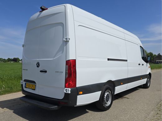 Mercedes Sprinter 315 1.9 CDI L3 H2 RWD - 150 Pk - Euro 6 - Navi - ParkeerCamera - MBUX - ActivLease financial lease