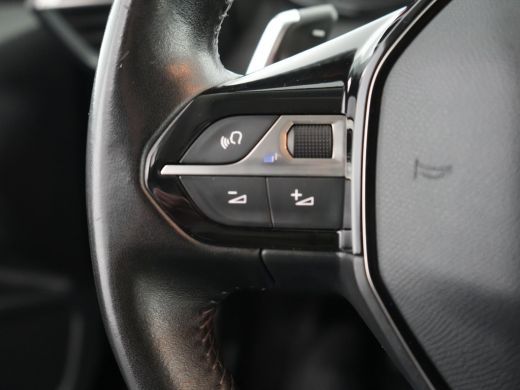 Peugeot 2008 1.2 PureTech Blue Lease Active | Apple Carplay/Android Auto|telefoonintegratie premium | Buitensp... ActivLease financial lease