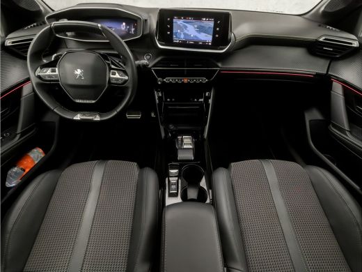 Peugeot 208 1.2 PureTech GT Automaat (PANORAMADAK, APPLE CARPLAY, GROOT NAVI, VIRTUAL COCKPIT, 360 CAMERA, LE... ActivLease financial lease