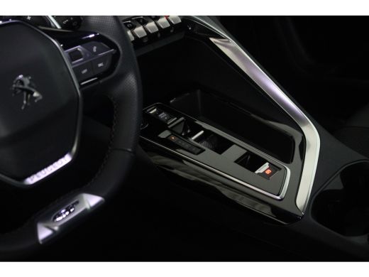 Peugeot 5008 1.2 Turbo 130-PK EAT8 AUTOMAAT GT | 7 PERSOONS | ADAPTIVE CRUISE | STOELVERWARMING | ELEKTRISCHE ... ActivLease financial lease
