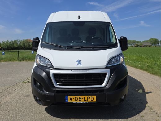 Peugeot Boxer 335 2.2 BlueHDi L2 H2 - 140 Pk - Euro 6 - Navi - ParkeerCamera - Airco - Cruise Control ActivLease financial lease