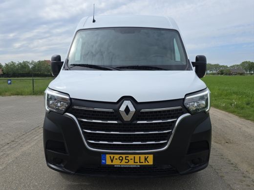 Renault Master T33 2.3 dCi L2 H2 - 135 Pk - Euro 6 - Airco - Cruise Control ActivLease financial lease