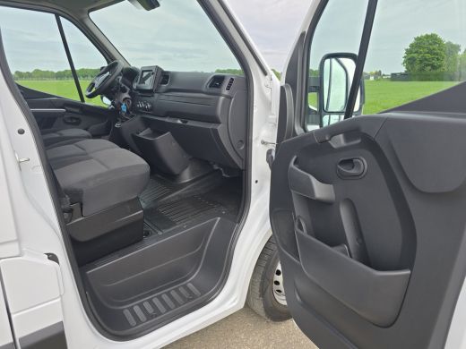 Renault Master T33 2.3 dCi L2 H2 - 135 Pk - Euro 6 - Airco - Cruise Control ActivLease financial lease