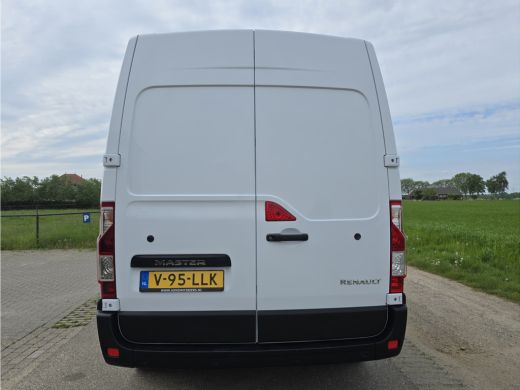 Renault Master T33 2.3 dCi L2 H2 - 135 Pk - Euro 6 - Airco - Cruise Control ActivLease financial lease