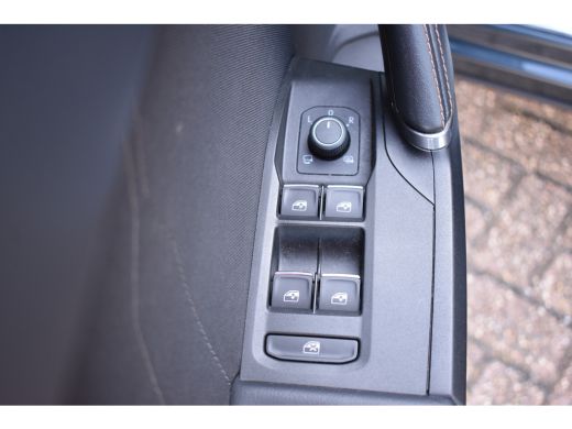 Seat Formentor 1.5 TSI 150PK DSG-7 Performance | NAVI BY APP | CAMERA | STUURVERW. ActivLease financial lease