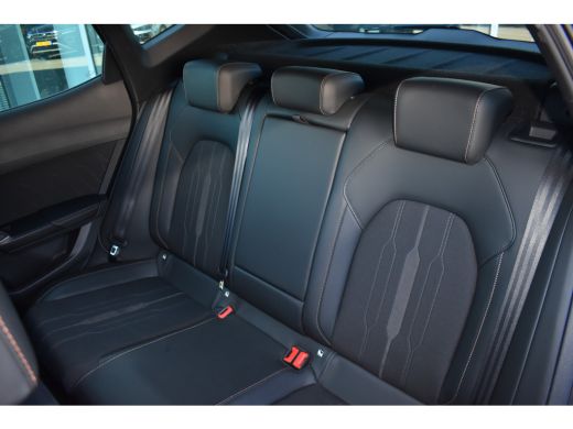 Seat Formentor 1.5 TSI 150PK DSG-7 Performance | NAVI BY APP | CAMERA | STUURVERW. ActivLease financial lease