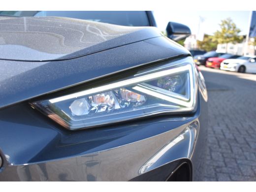 Seat Formentor 1.5 TSI 150PK DSG-7 Performance | NAVI BY APP | CAMERA | STUURVERW. ActivLease financial lease