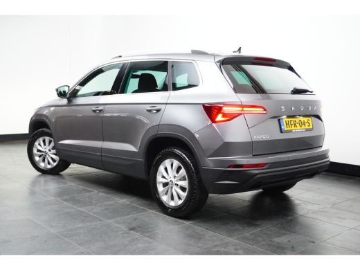 Skoda Karoq 1.5 TSI 150PK DSG-7 Business Edition | NAVI BY APP | CAMERA | CRUISE CONTROL ActivLease financial lease