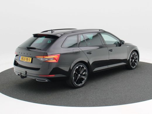 Skoda Superb Combi 1.4 TSi 218 Pk Automaat iV Sportline Business | Adaptive Cruise | CarPlay | Navigatie | Blu... ActivLease financial lease