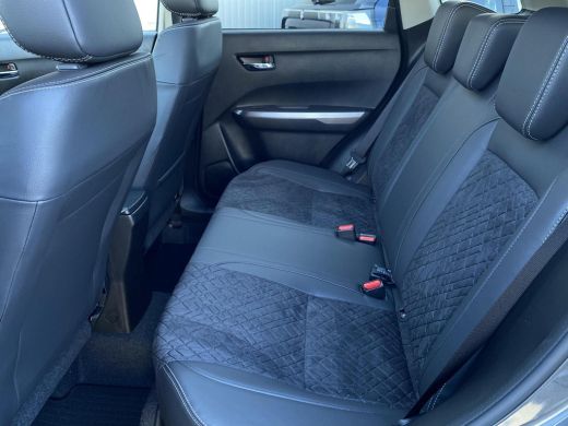Suzuki Vitara 1.4 Boosterjet Style Smart Hybrid Pano dak | Carplay/ Android auto | Climate control | Cruisecont... ActivLease financial lease