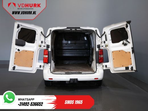 Toyota ProAce 1.6 D-4D 115 pk L2 BPM VRIJ! Cruise/ Camera/ Trekhaak ActivLease financial lease