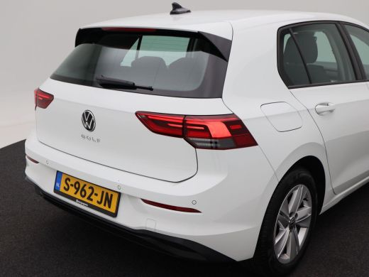 Volkswagen Golf 1.0 TSi Life | 16 Inch | Cruise Control | Climate Control | Carplay | 38.995 Km!! ActivLease financial lease