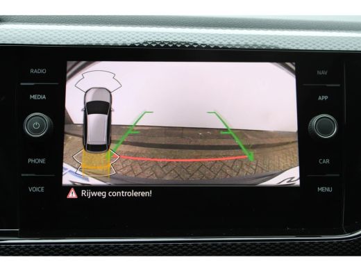 Volkswagen Taigo Life Edition | CAMERA | PARKEERSENSOREN | AIRCO | ADAPT. CRUISE ActivLease financial lease