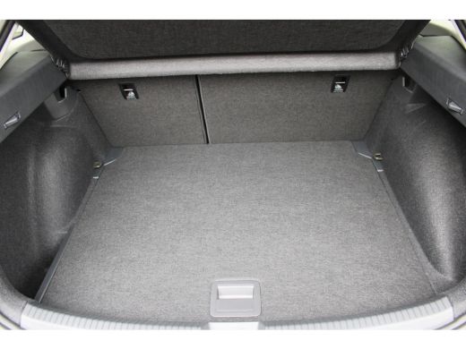 Volkswagen Taigo Life Edition Inclusief €2000,- inruilvoordeel | CAMERA | PARKEERSENSOREN | AIRCO | ADAPT. CRUISE ActivLease financial lease