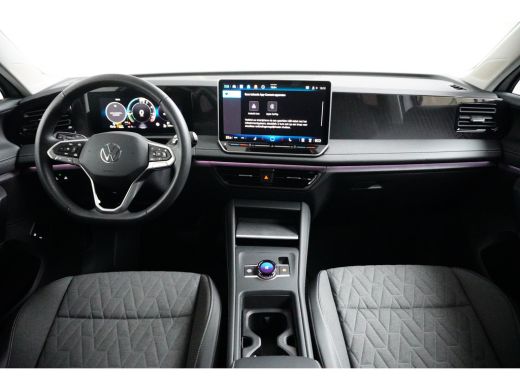 Volkswagen Tiguan 1.5 eHybrid DSG-6 204PK Life Edition | TREKHAAK | AUTO A. KLEP | STUUR + STOELVERW. ActivLease financial lease
