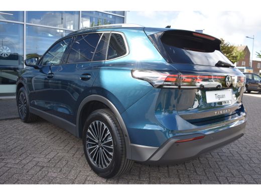 Volkswagen Tiguan Life Edition - eHybrid TREKHAAK | AUTO. A KLEP | STUUR + STOELVERW. | NAVIGATIE ActivLease financial lease