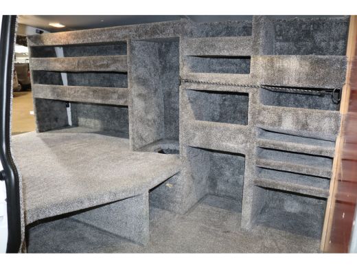 Volkswagen Transporter 2.0 TDI L2 H1 Euro 6 Airco Cruise Trekhaak ActivLease financial lease