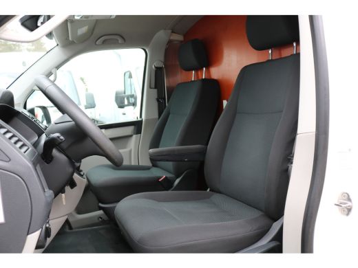 Volkswagen Transporter 2.0 TDI L2 H1 Euro 6 Airco Cruise Trekhaak ActivLease financial lease