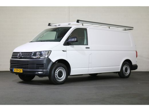 Volkswagen Transporter 2.0 TDI L2 H1 Euro 6 Airco Cruise Trekhaak ActivLease financial lease