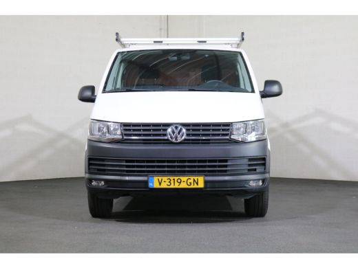 Volkswagen Transporter 2.0 TDI L2 H1 Euro 6 Airco Cruise Trekhaak ActivLease financial lease