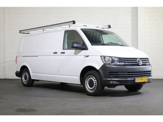 Volkswagen Transporter 2.0 TDI L2 H1 Euro 6 Airco Cruise Trekhaak ActivLease financial lease