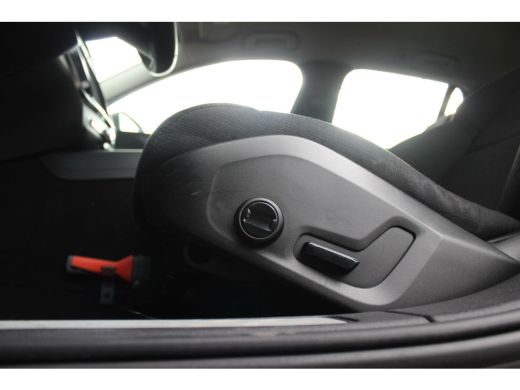 Volvo  V60 2.0 B3 Business Pro | 1e eigenaar | BTW auto | Origineel NL | LED | Camera | Stuurverwarming | 17... ActivLease financial lease