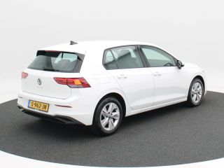 Volkswagen Golf 1.0 TSi Life | 16 Inch | Cruise Control | Climate Control | Carplay | 38.995 Km!!
