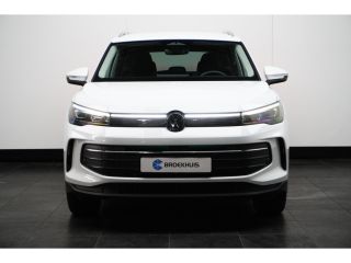 Volkswagen Tiguan 1.5 eHybrid DSG-6 204PK Life Edition | TREKHAAK | AUTO A. KLEP | STUUR + STOELVERW.